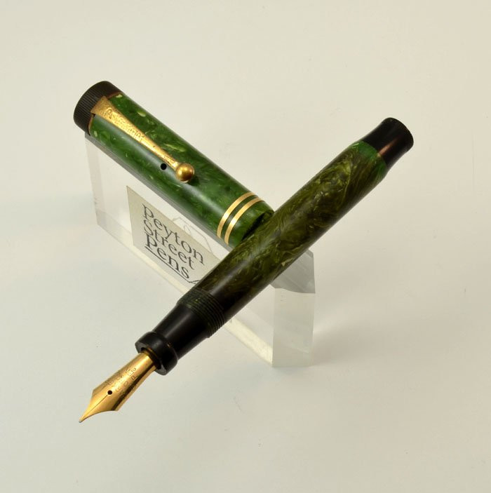 Parker Duofold Jr. Fountain Pen - Jade Green, Fine (Excellent