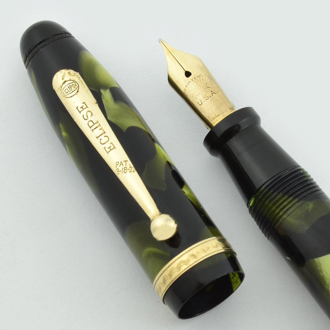 Eclipse Oversize Fountain Pen - Black and Green, Fine Semi-Flex 14k Nib (Excellent, Restored)