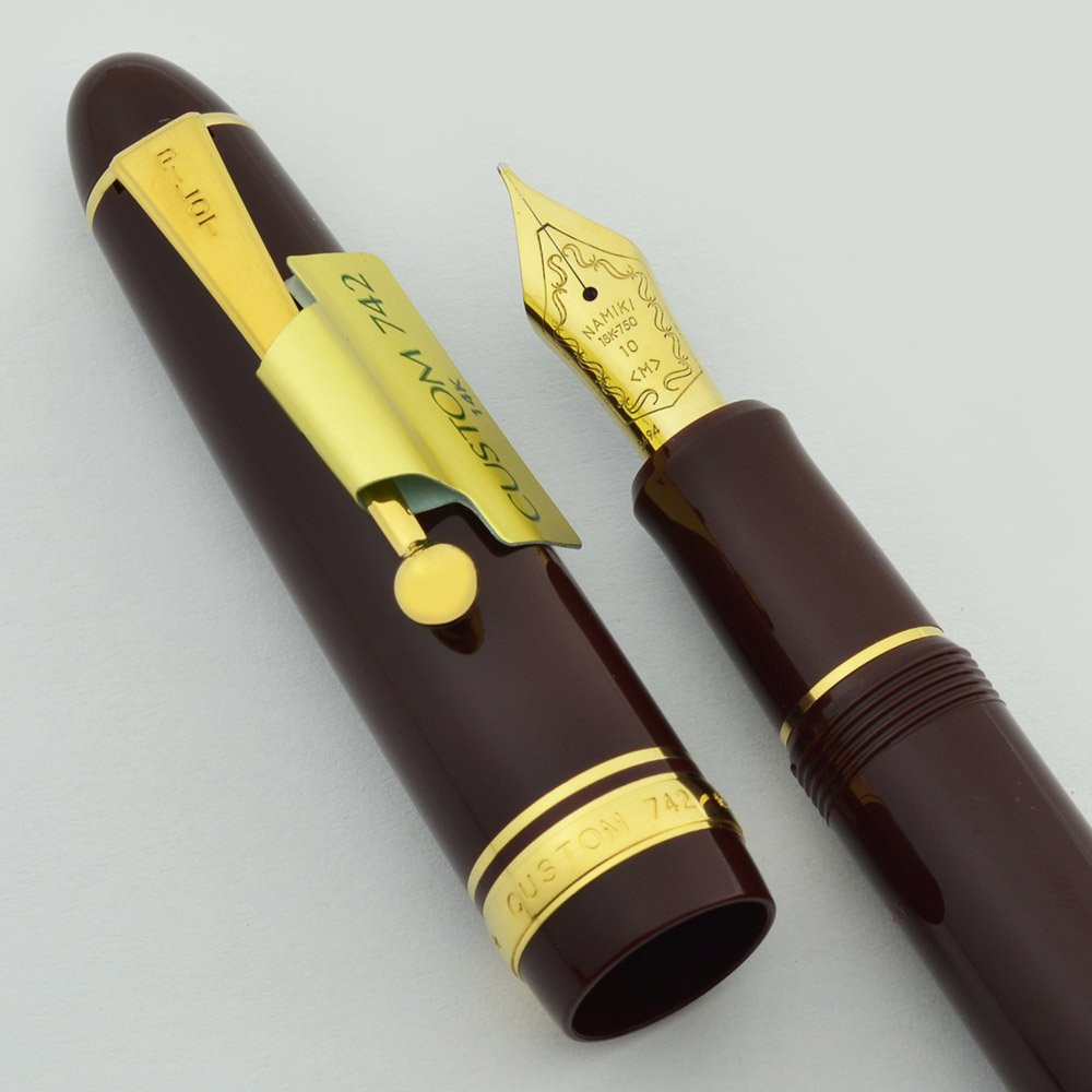 Pilot Namiki Custom 742 Fountain Pen - Burgundy, Gold Trim, Medium