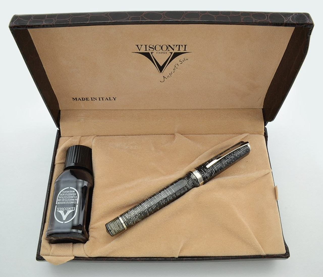 Visconti Wall Street Limited Edition Fountain Pen - Grey Celluloid, 14k Broad Nib, Power Filler (Near Mint in Box)