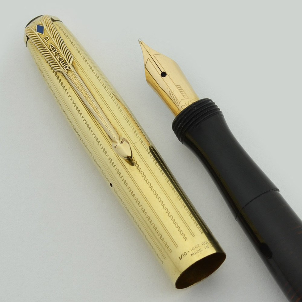 Parker Imperial Vacumatic Demi Fountain Pen (1940) - Rare Model 