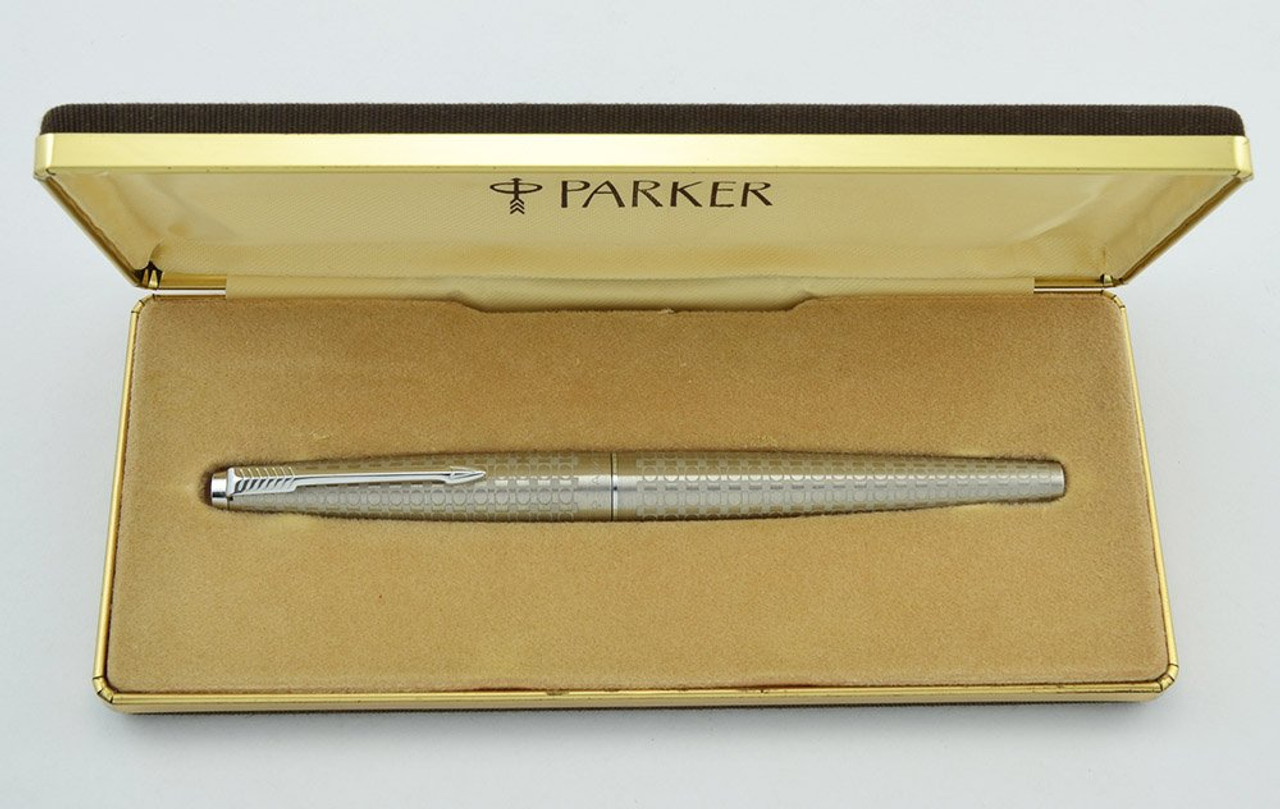 Parker 45 "Circlet"  Fountain Pen (1980) - Stainless Steel w Etched Circles, Medium Nib (Near Mint in Box, Works Well)