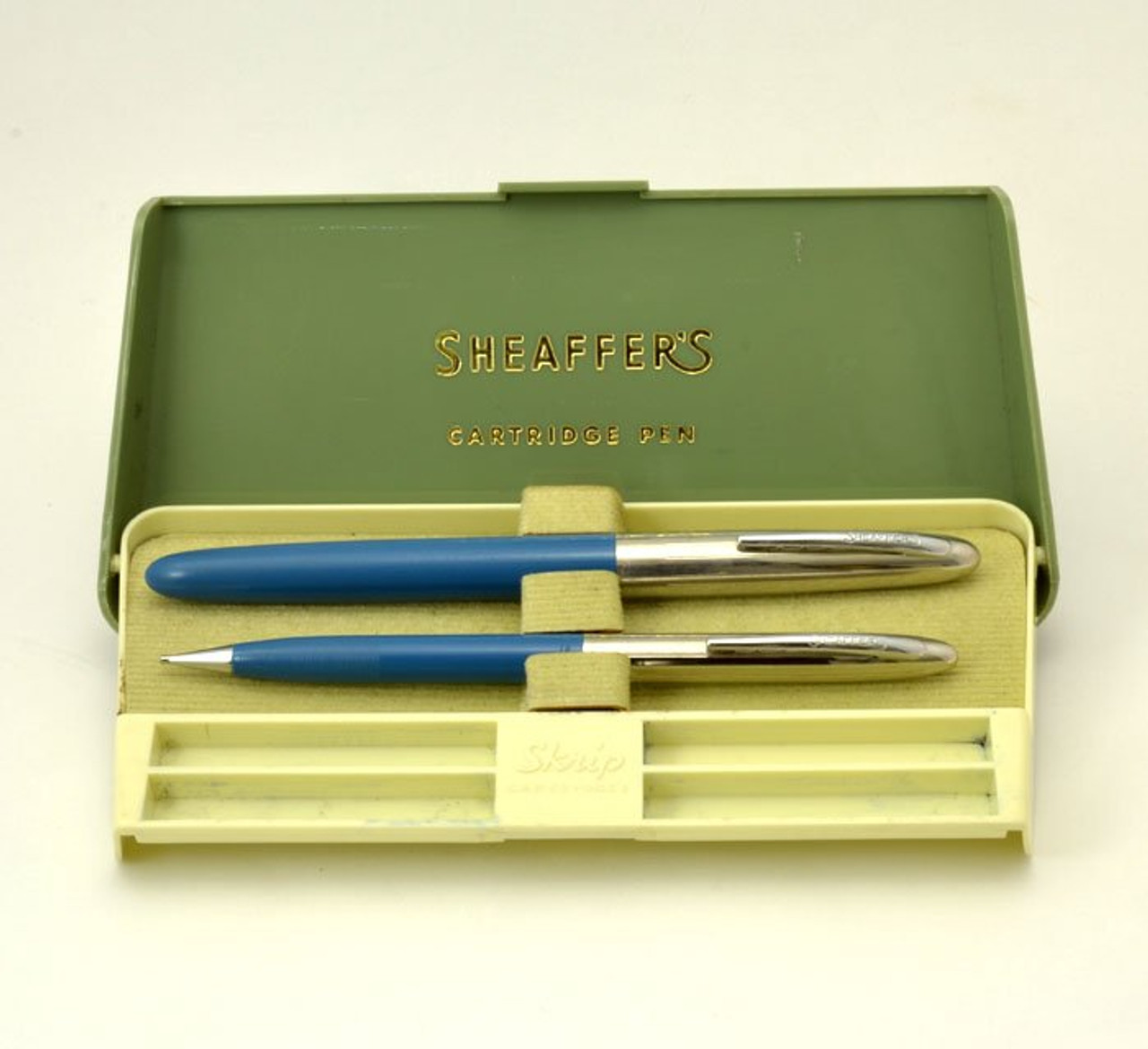 Sheaffer Skripsert Cartridge Pen Set - Blue, Conical Steel Medium (Very Nice in Box)