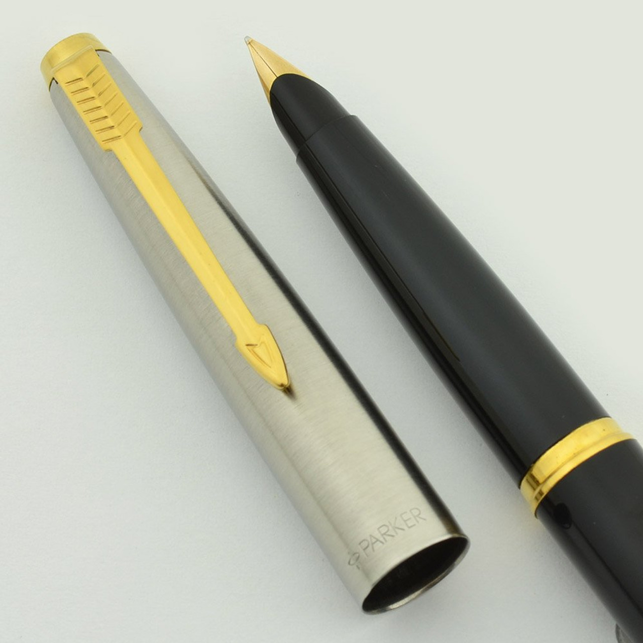 Parker 45 Fountain Pen (UK) - Black, Flighter Cap, GT, 14k Fine Nib (New Old Stock)