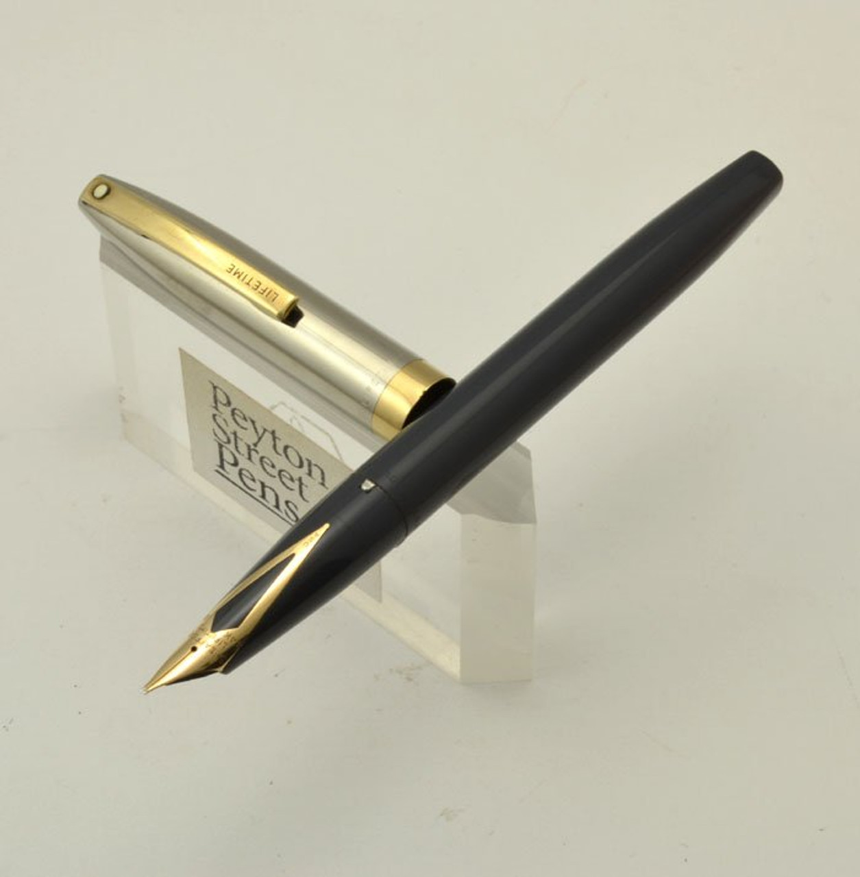 Sheaffer Lifetime Cartridge Pen - Grey, Stub 14k Nib (Very Nice, Pre-Owned)