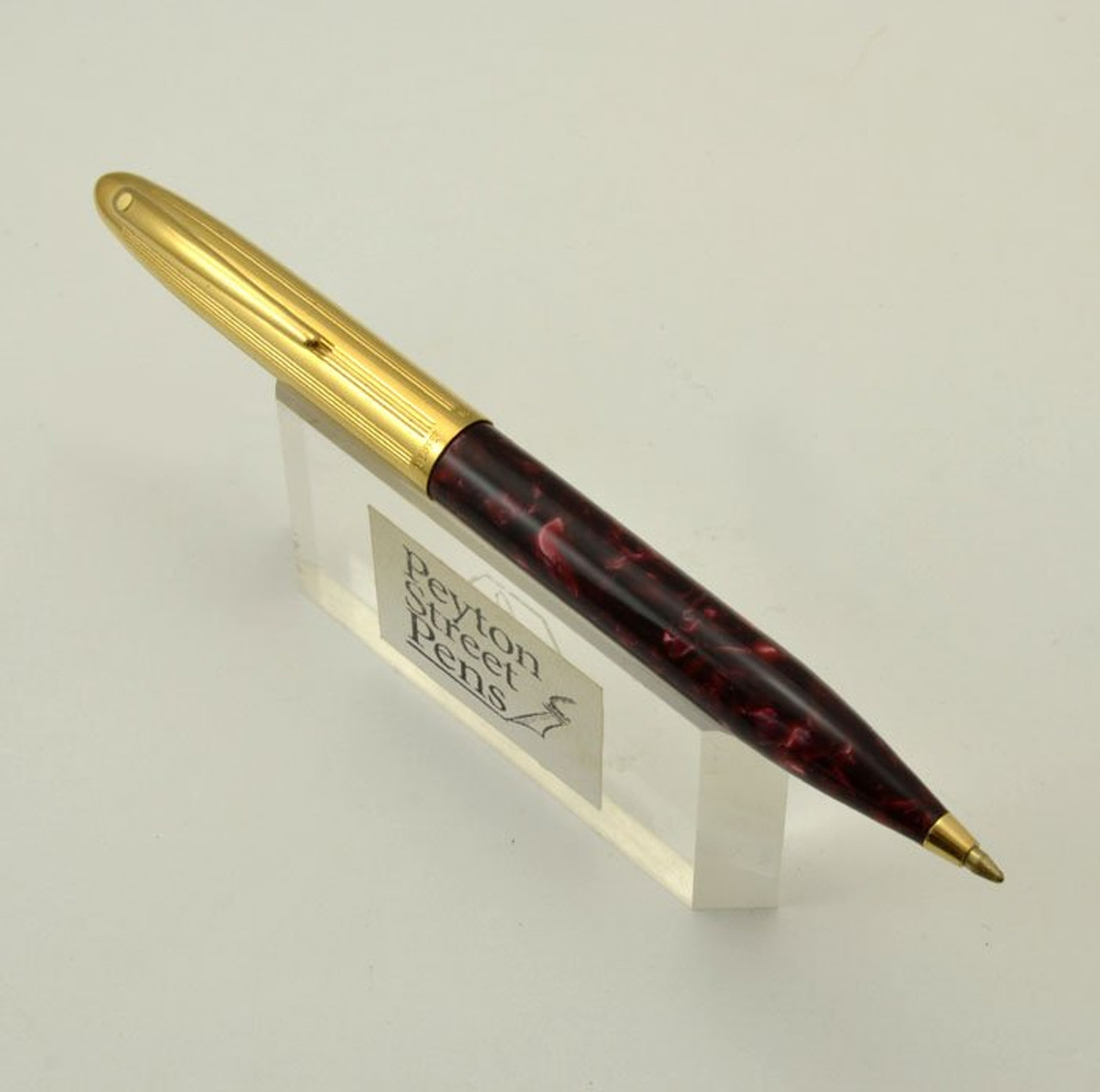 Sheaffer Crest (Reissue) Ballpoint Pen - Red Opalite w Non-Production Gold Cap (Pre-owned)