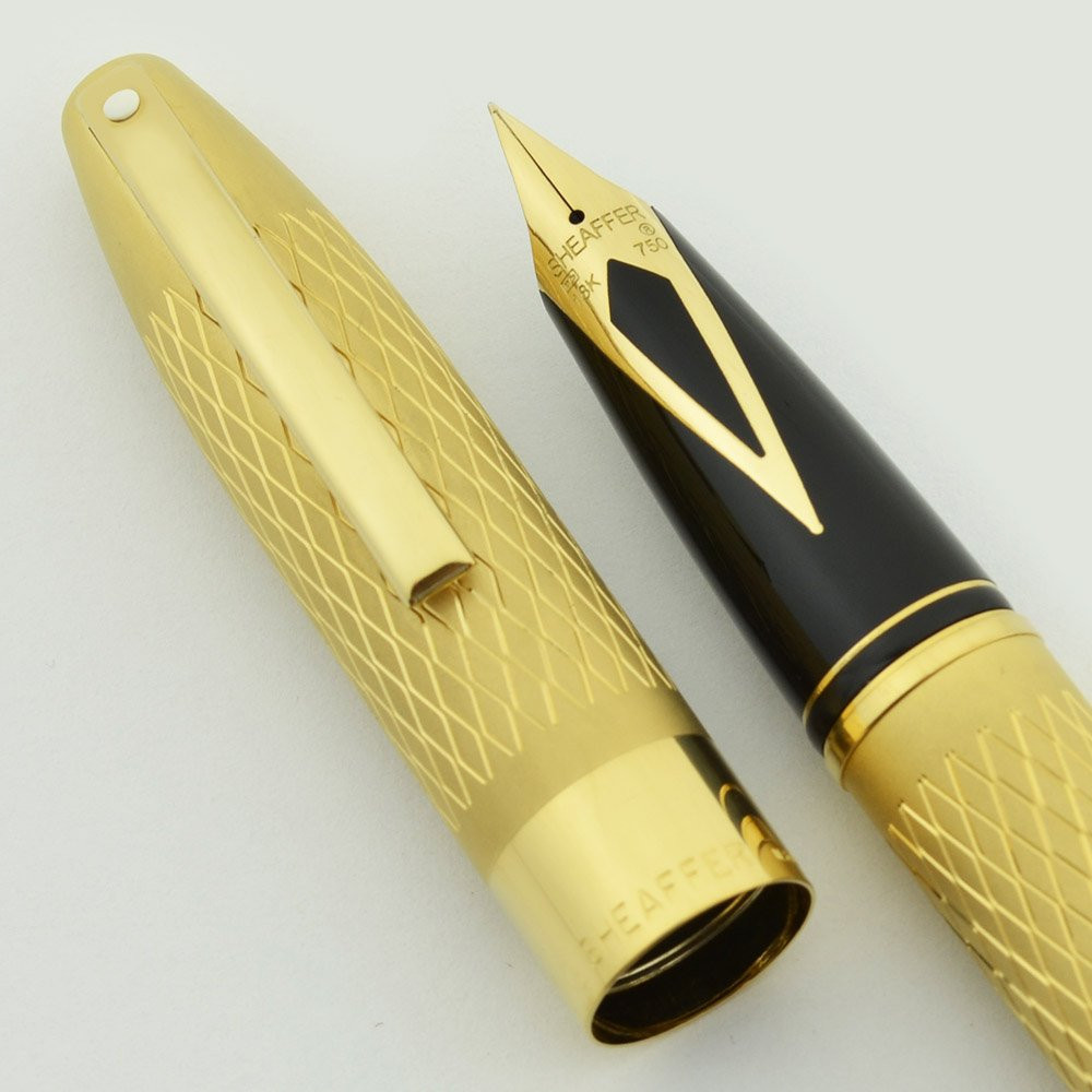 Sheaffer Legacy Heritage Fountain Pen - Kings Gold, Fine 18k Nib