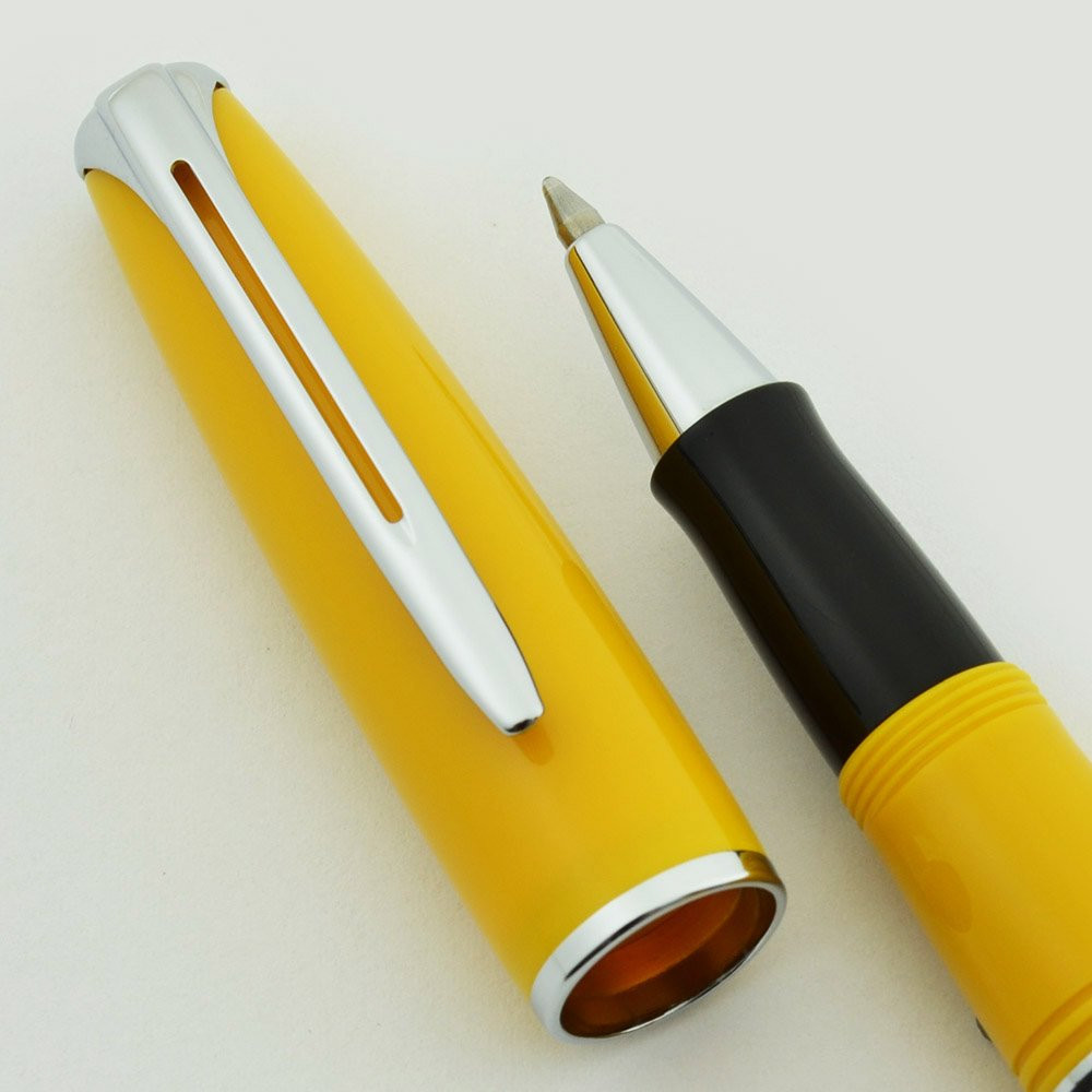 Waterman Charleston Rollerball Pen - Yellow, Chrome Trim (Near