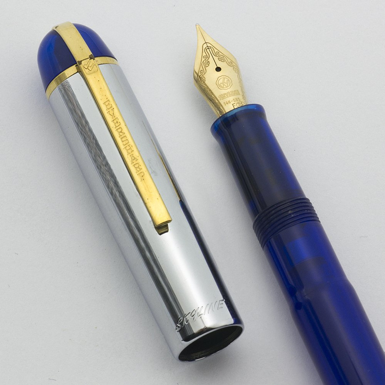 Wahl-Eversharp Skyline Demonstrator Fountain Pen (Modern) - Nile Blue, 14k Fine Nib (Excellent +, Works Well)