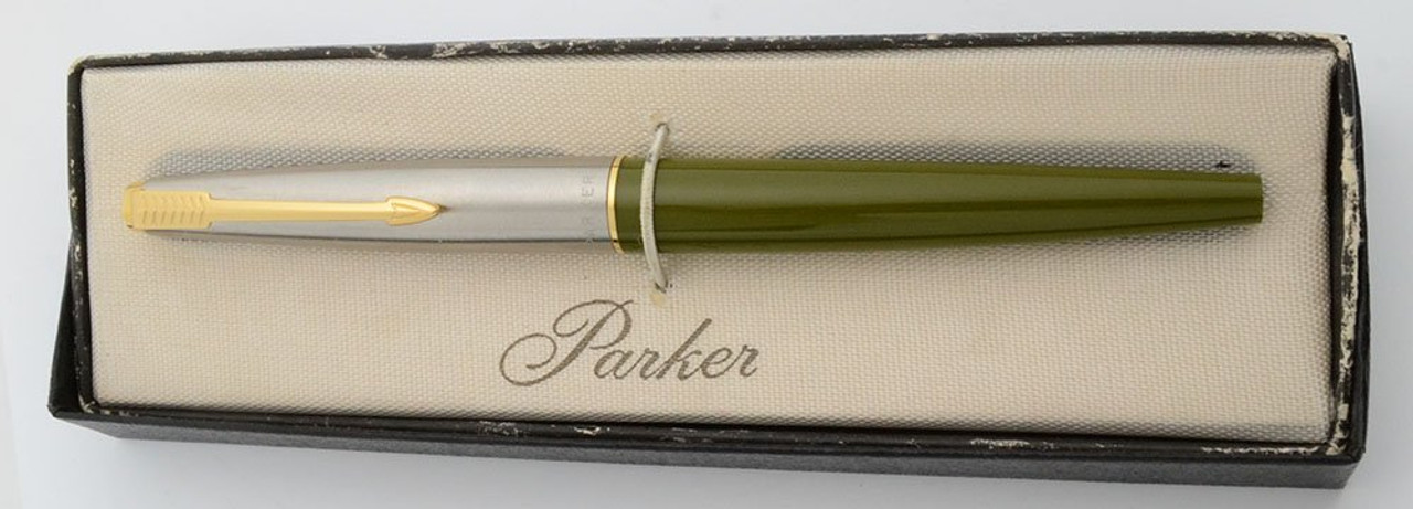 Parker 45 Classic Fountain Pen - Olive Green, Flighter Cap, GT, Medium Steel Nib (Excellent + in Box, Works Well) Parker 45 Classic Fountain Pen - Olive Green, Flighter Cap, GT, Medium Steel Nib (Excellent + in Box, Works Well)