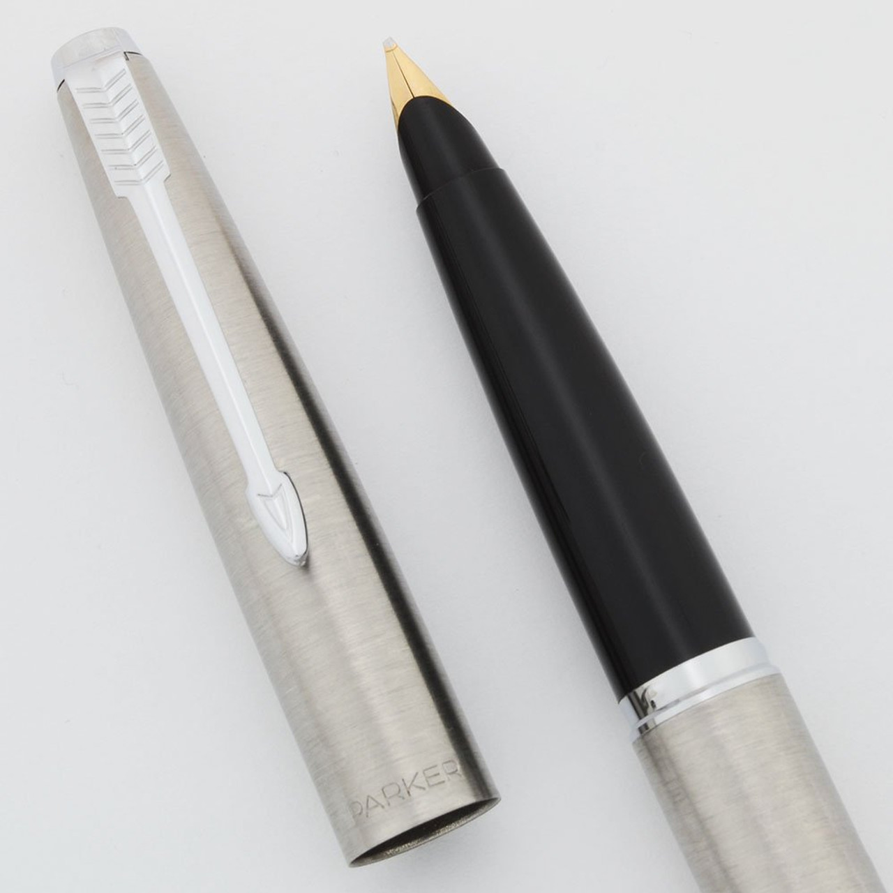 Parker 45 Flighter Fountain Pen (UK) - Chrome Trim, 14k Medium Left Oblique Nib (Near Mint, Works Well)