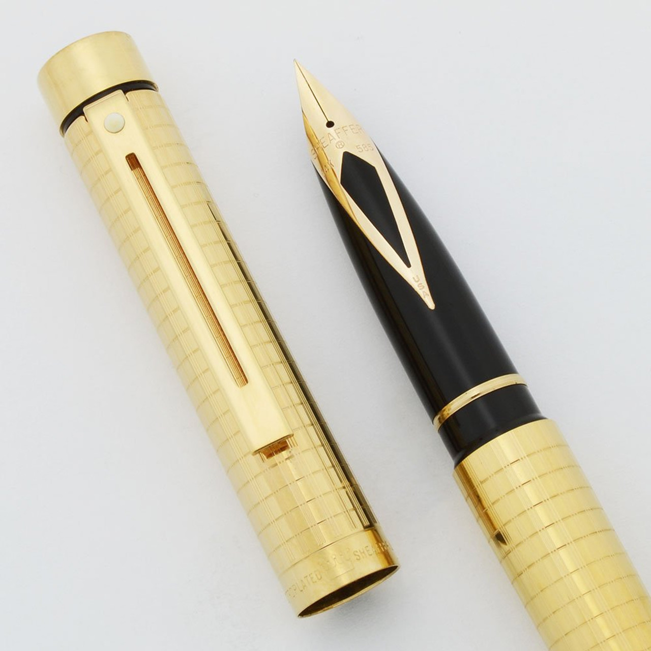 Sheaffer Targa 1007 Fountain Pen - Gold Squares, New Old Stock Extra Fine 14k 585 Nib (Excellent +, Works Well)