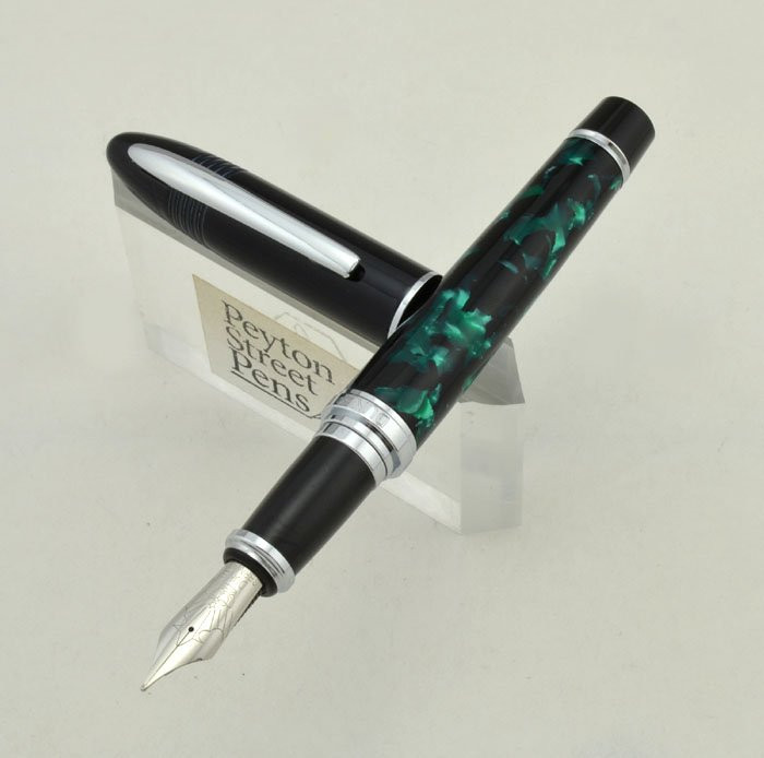 Duke 911 Shark Fountain Pen - Black Cap, Green Barrel, Fine (New