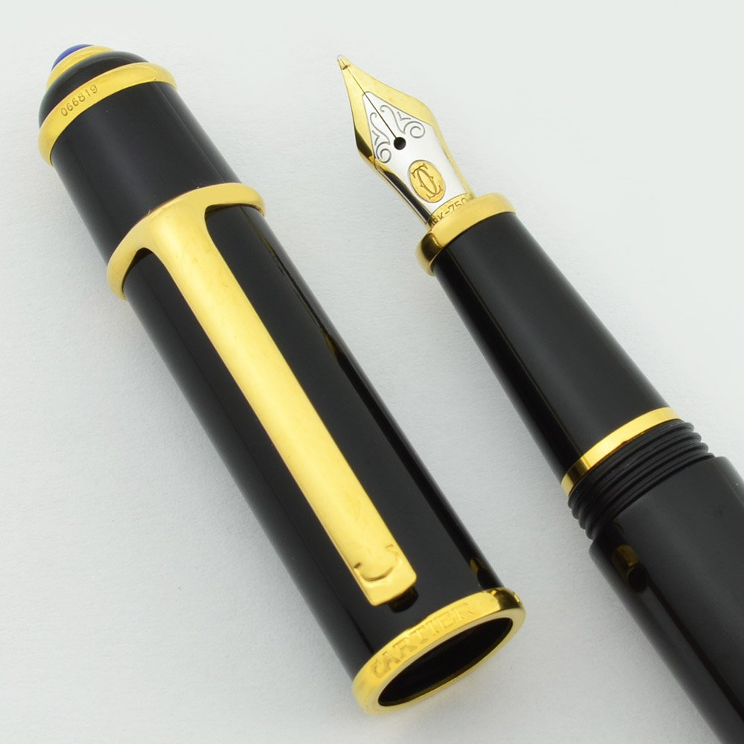 Cartier Diabolo Fountain Pen - Full Size, Black Composite, Gold Trim (Excellent +, Works Well