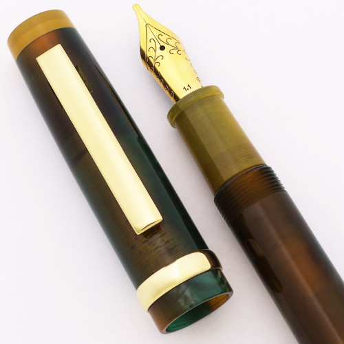 CS Special LE Fountain Pen by PSP/Lotus -  Conway Stewart Emerald, JoWo #6 nibs (New in Box)