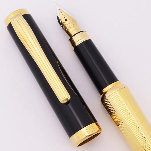 LeBoeuf Greg Norman LE Fountain Pen - Gold Plated, Black Cap, Fine 18k Nib (Excellent, Works Well)