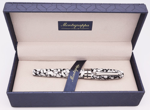 Montegrappa Fortuna Mosaico Rome Fountain Pen - Black and White Mosaic w/Stainless Steel Trim, C/C, Fine Nib (Near Mint in Box, Works Well) Montegrappa Fortuna Mosaico Rome Fountain Pen - Black and White Mosaic w/Stainless Steel Trim, C/C, Fine Nib (Near Mint in Box, Works Well)