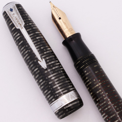 Parker Vacumatic Major Fountain Pen (1945) - Silver Pearl, Medium Parker Nib (Excellent, Restored)