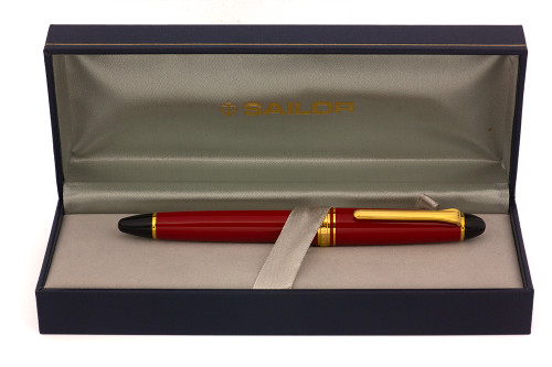 Sailor 1911 S "Colors" Fountain Pen - Standard Size, Red w Black Finials, 14k H-EF Nib (Near Mint in Box, Works Well)