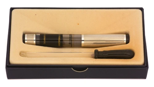 Visconti Traveling Ink-Pot - Sterling w Fine Wavy Line Pattern  (Near Mint in Box, Works Well)