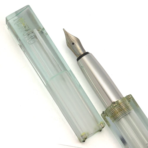 Nettuno Barracuda Fountain Pen (2005, Italy) - Clear Demonstrator, C/C, Medium Nib (Near Mint, Works Well)