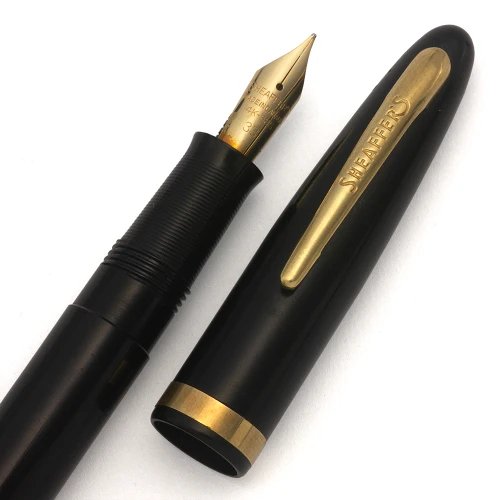Sheaffer Admiral Touchdown Fountain Pen (Canada, 1948) - Black w GT, Medium 14k #33 Nib (Excellent, Restored)