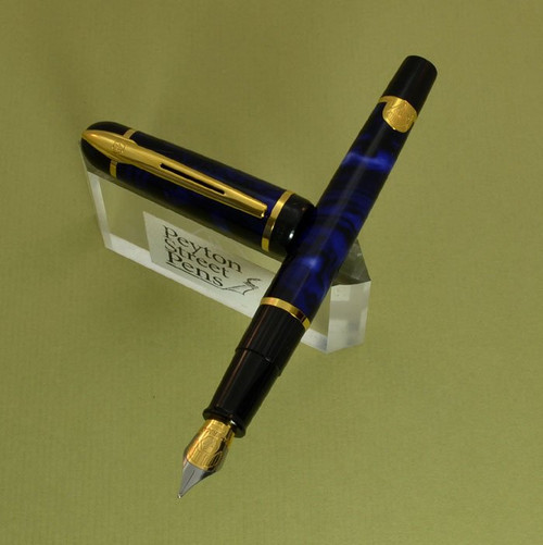 Waterman Phileas Fountain Pen Deluxe Boxed Set Blue Marble, Medium