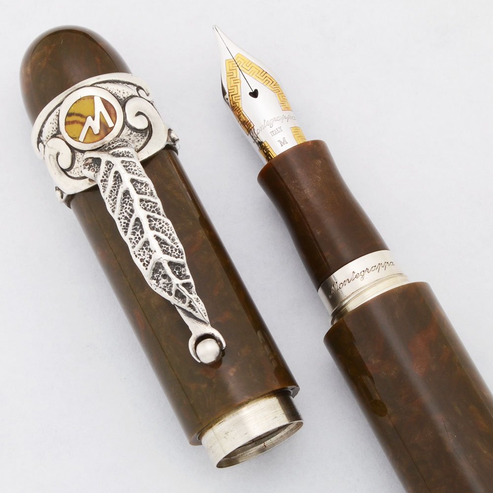 Montegrappa Marostica The Game of Chess LE Rollerball Pen (#191), Sterling  Silver with burgundy lacquer (Mint, in Circular Wooden Box) - Peyton Street  Pens