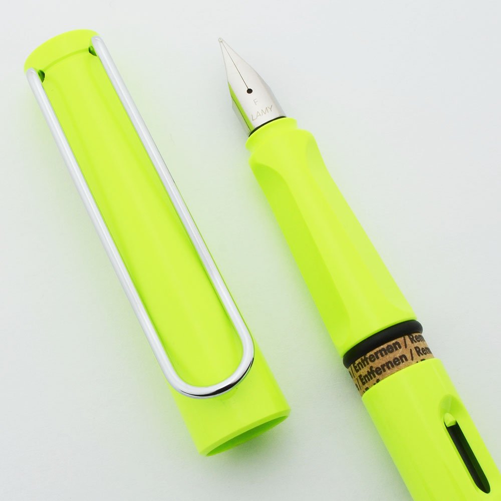 Lamy Safari SE Fountain Pen (2015) - Neon Lime, Silver Clip, Fine Nib (Near  Mint) - Peyton Street Pens