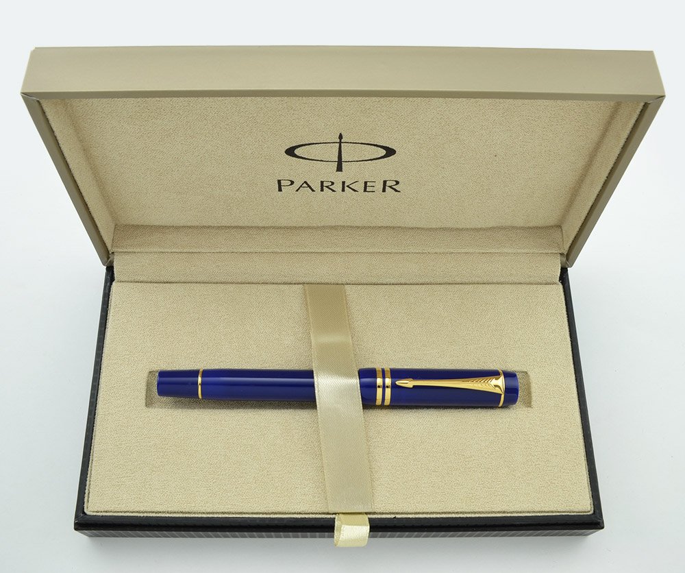 Parker Duofold International Fountain Pen - Mark 3, Solid Blue 