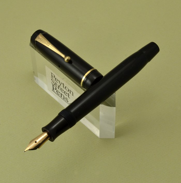 Parker Duofold Junior Fountain Pen 1936 Streamline, Black, Fine