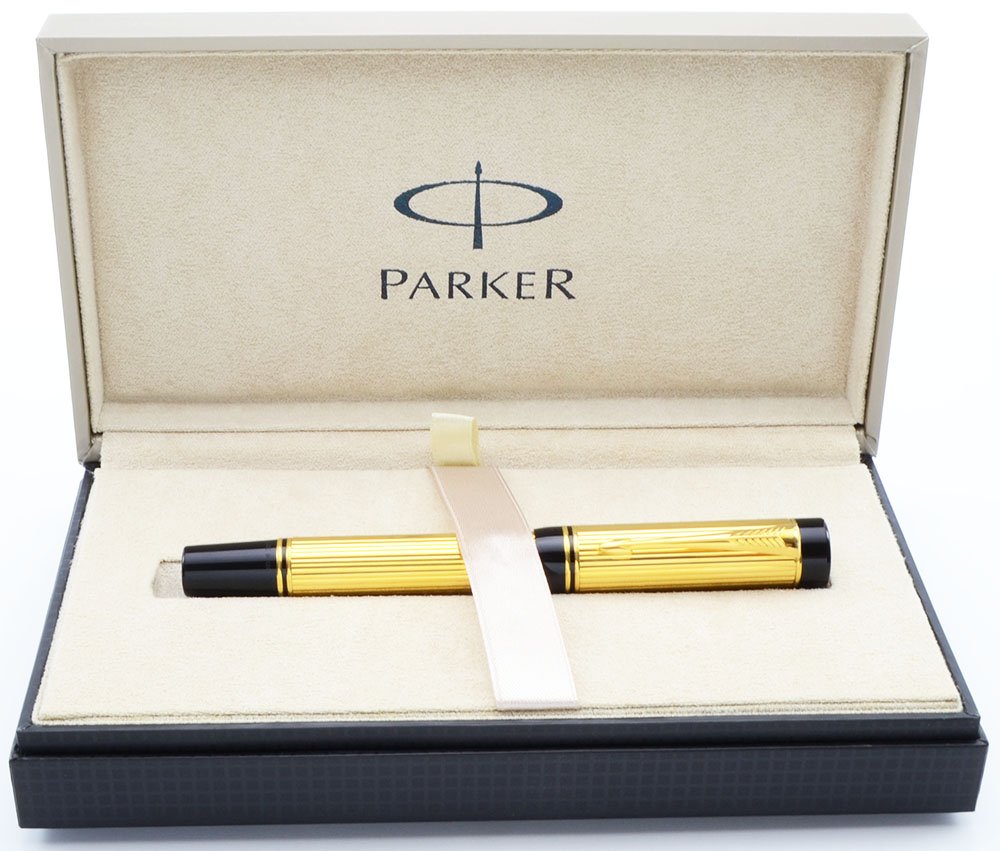 Parker Duofold Centennial Fountain Pen - Godron Gold Lined, 18k Fine  (Excellent + in Box, Works Well) - Peyton Street Pens