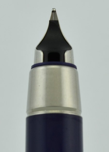 Parker 25 UK Fountain Pen - Flighter, Blue Section, Medium Steel 