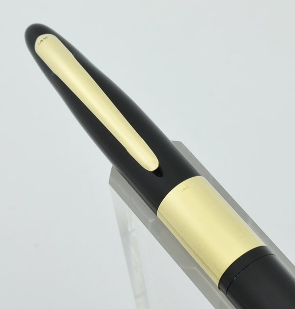 レア品 入手困難 PENN 555 GRAPHITE FRAME Lot - Penn 555 Graphite Frame Fishing Reel