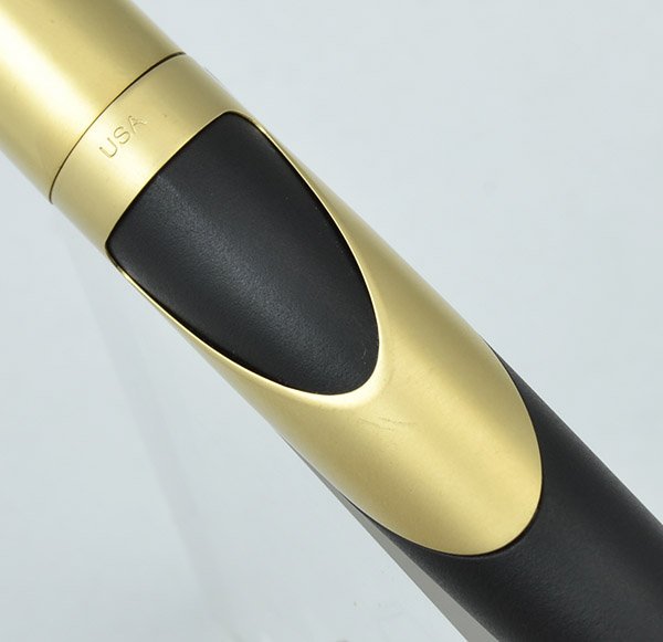 Sheaffer Intrigue Limited Edition Fountain Pen (297/350) - Gold Plated,  Medium 18k Nib (Excellent, Includes Converter) - Peyton Street Pens