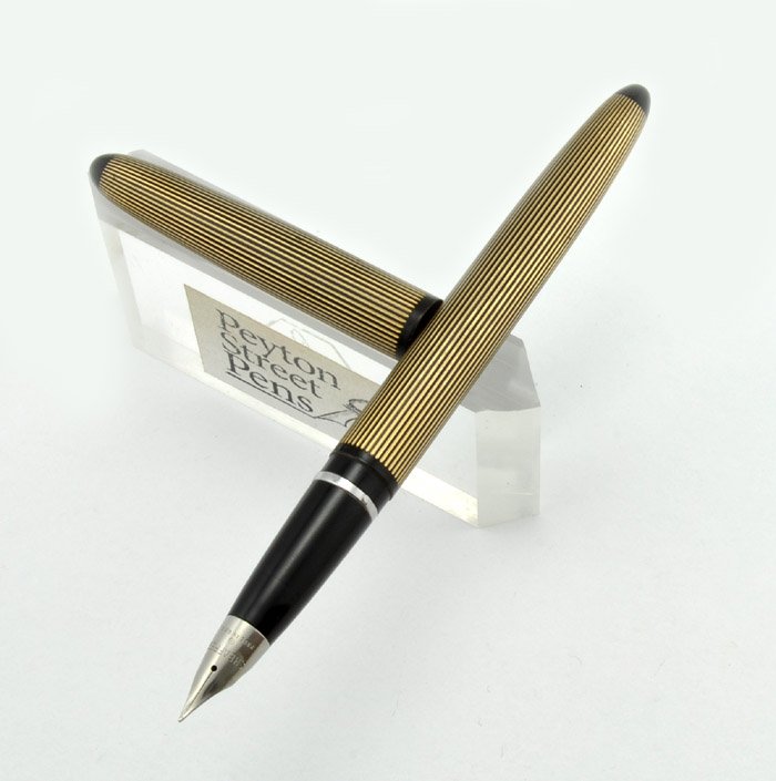 シェーファー　万年筆　Lady Sheaffer Skripsert III Lady Sheaffer III Skripsert 1960s - Corduroy Black, Fine (Very