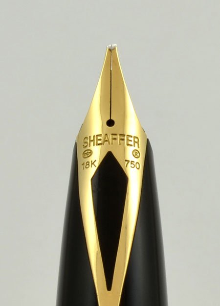 Sheaffer Legacy 2 Fountain Pen - Brushed Gold, Left Oblique Nib