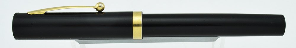 Sheaffer No Nonsense Old Timer Fountain Pen - Le Black, Gold