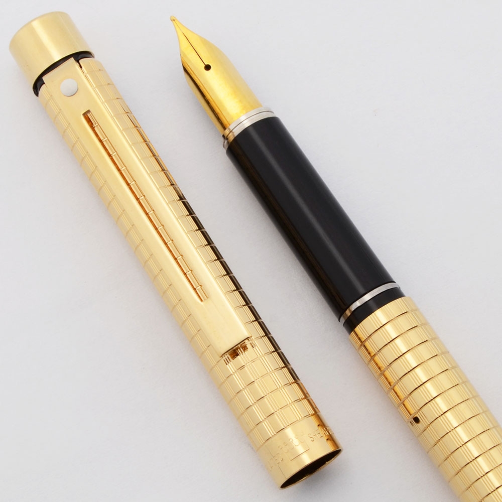 Sheaffer Targa 1007s Slim Fountain Pen - Geometric aka Gold 