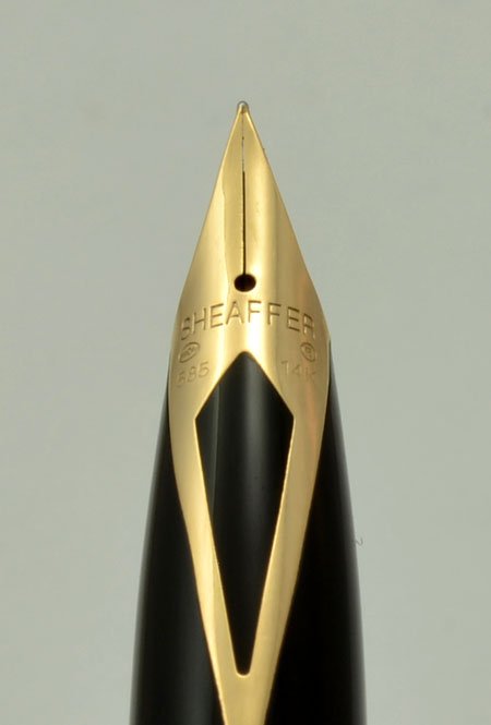 Sheaffer TARGA 1083 Fountain Pen - Laque Black Spiral, Fine