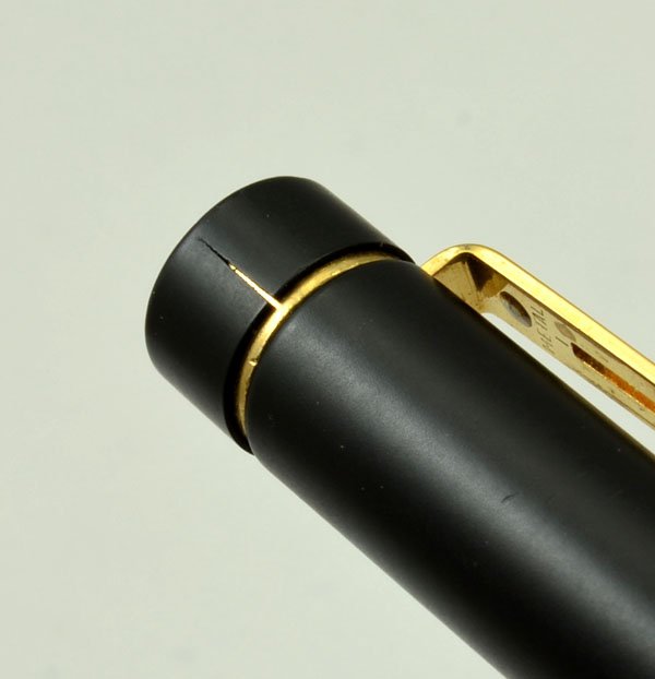 Sheaffer TARGA 1003 Fountain Pen Early Version - Matte Black, 14k