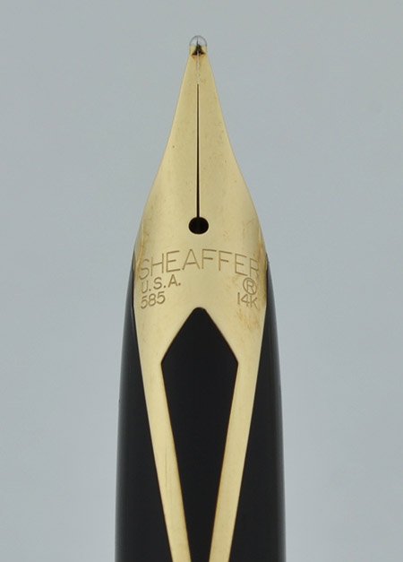 Sheaffer Targa 675s Slim Fountain Pen - Regency Stripe