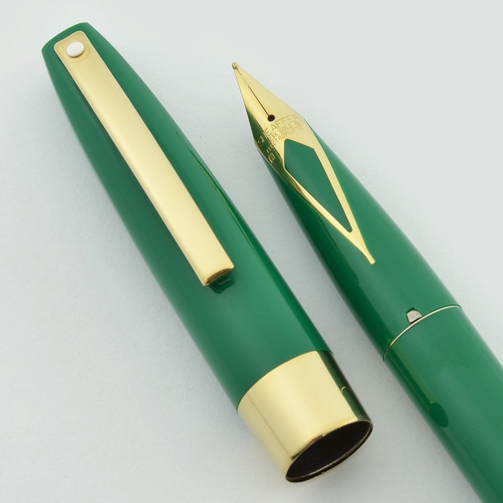 Sheaffer Triumph Imperial (1990s) Fountain Pen - Green w Gold Trim