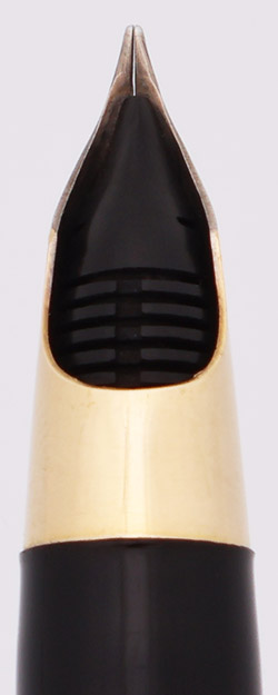 Sheaffer Lifetime Tuckaway 1250 (1940s) - Black w Wide Cap Band