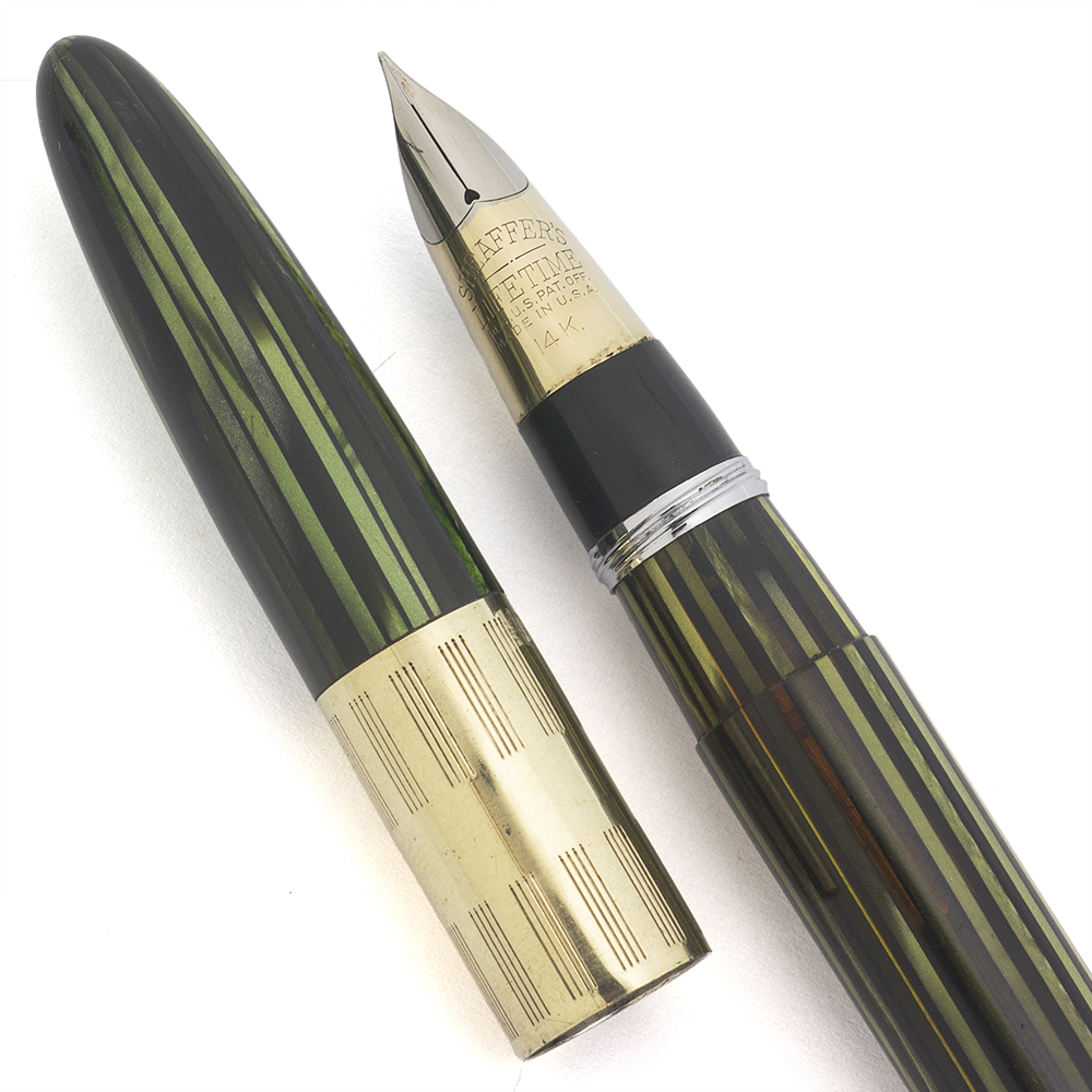 Sheaffer Lifetime Tuckaway (1940s) - Green Striated w Wide Cap