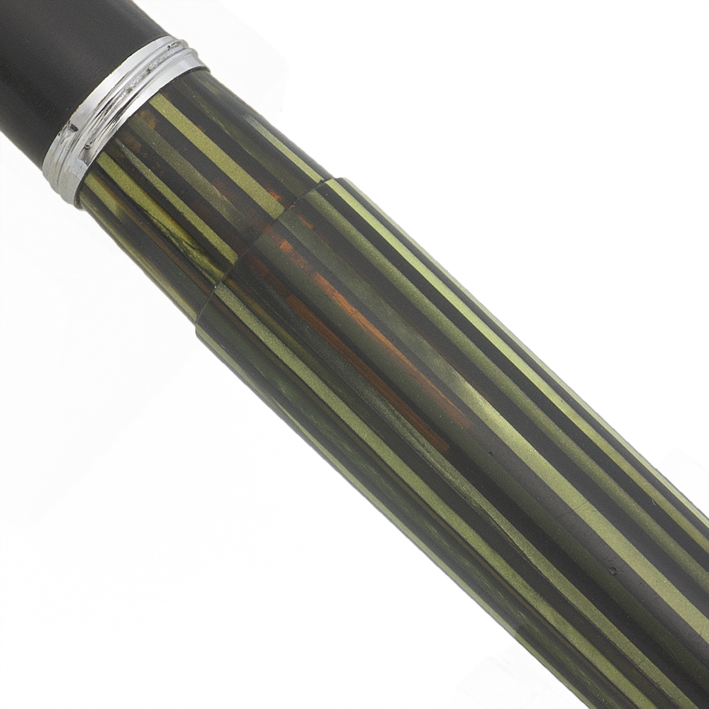 Sheaffer Lifetime Tuckaway (1940s) - Green Striated w Wide Cap