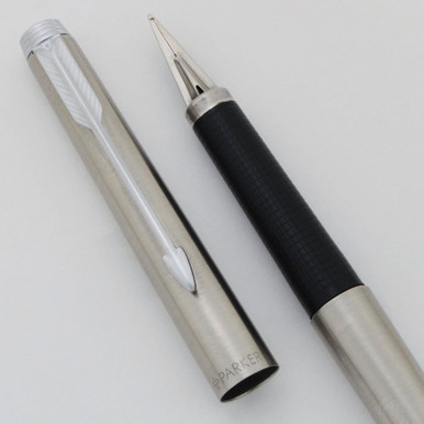 Parker 180 Fountain Pen (1980) - Flighter, Chrome Trim, C/C