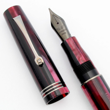 Leonardo Momento Zero LE Fountain Pen (012/250) - Red Striated