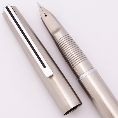 Pilot Long Murex Fountain Pen (1979) - Stainless Steel, C/C, Fine