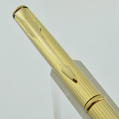 トップス BEEDEN LOGO PIGMENT BASIC PARKER トップス BEEDEN LOGO PIGMENT BASIC PARKER Parker Urban